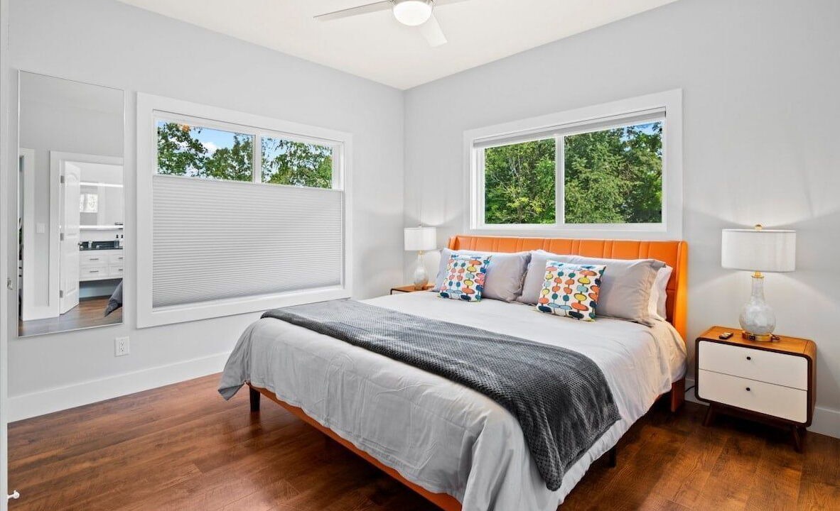 Photo of Bedroom in Woodfin