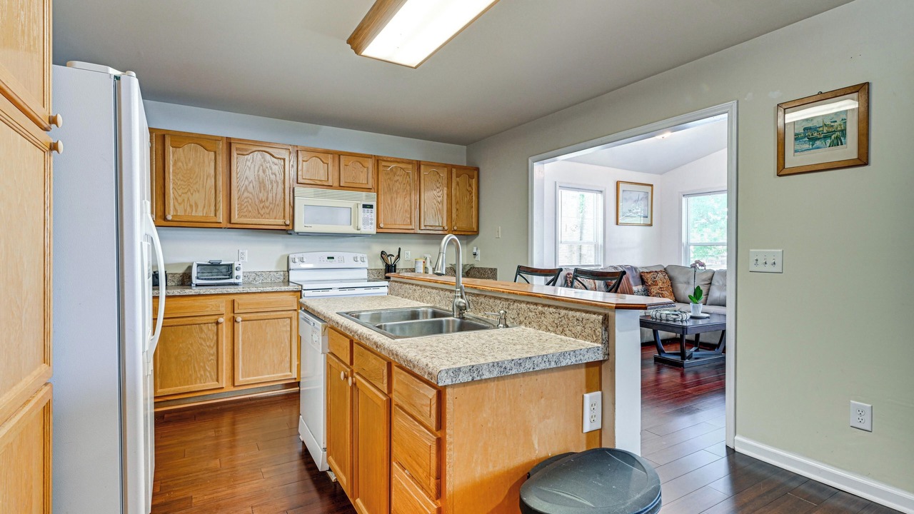 Photo of Kitchen in Southmont