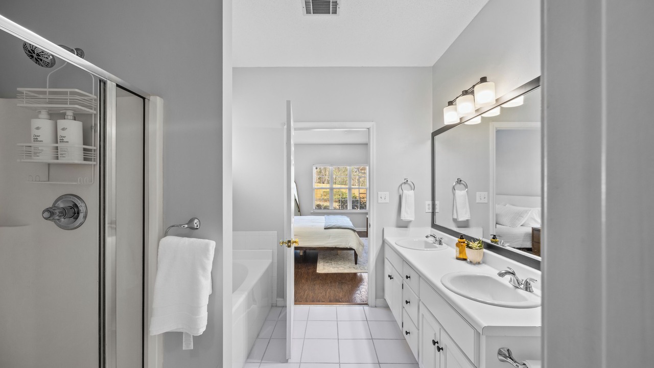 Photo of Bathroom in Martinez