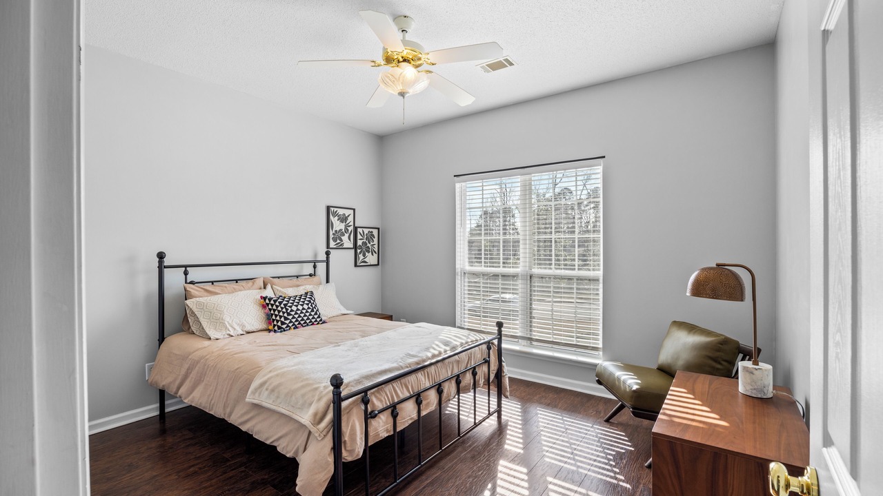 Photo of Bedroom in Martinez