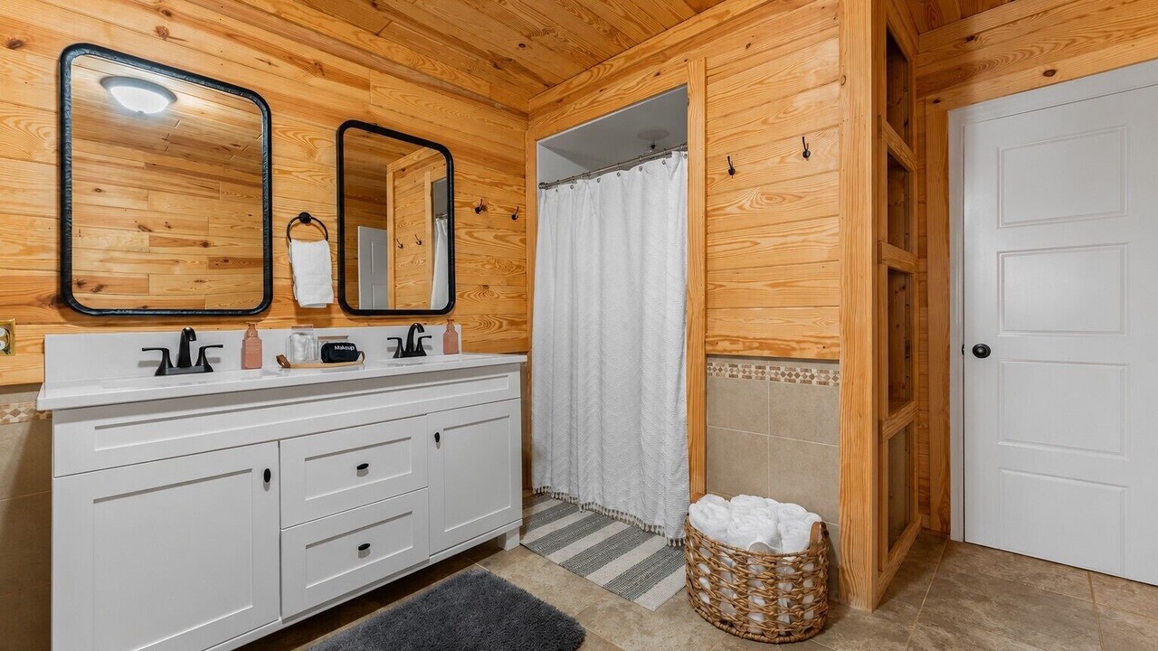 Photo of Bathroom in Denton