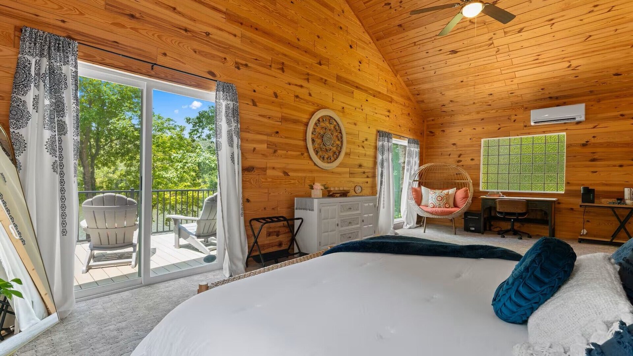 Photo of Bedroom in Denton