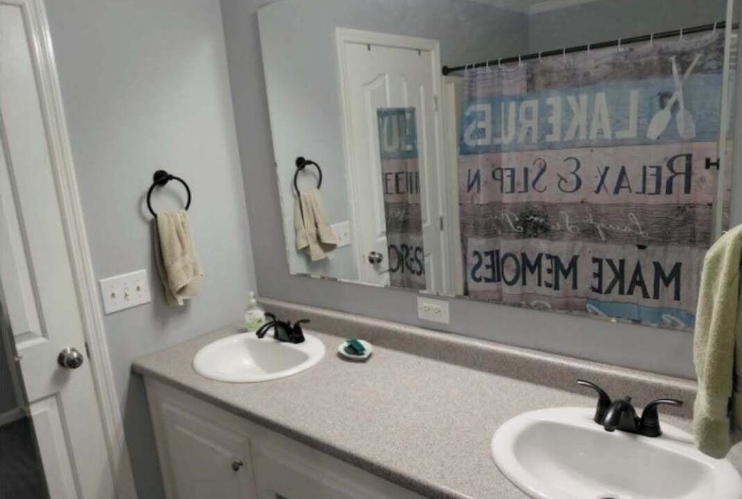Photo of Bathroom in Southmont