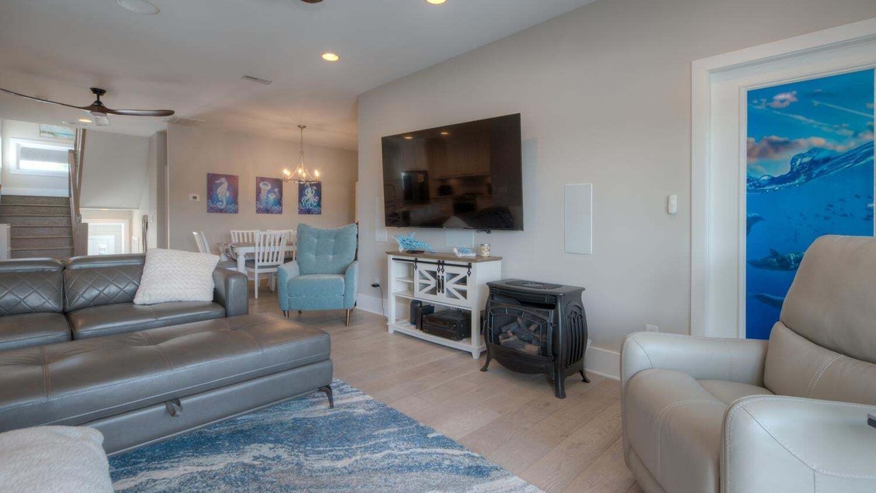 Photo of Livingroom in Long Beach