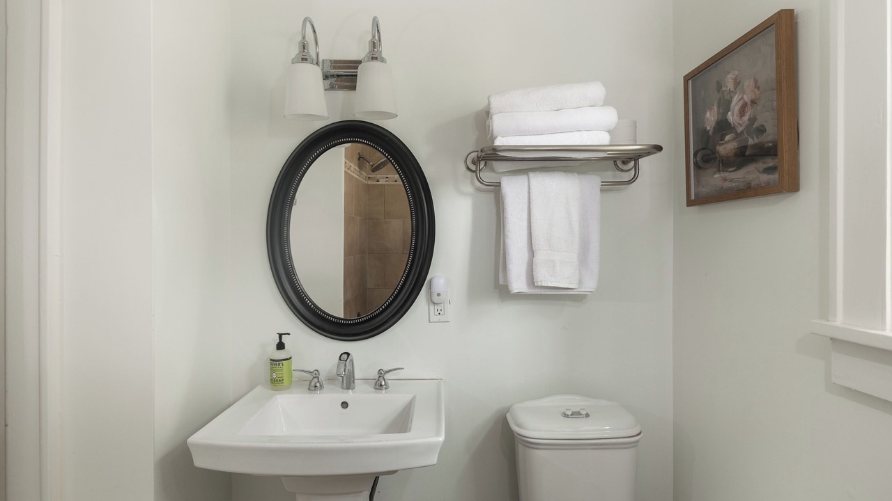 Photo of Bathroom in Rosebank