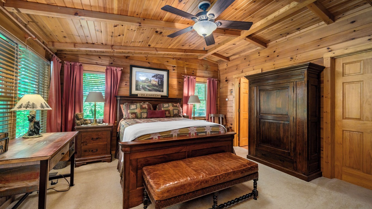 Photo of Bedroom in Lake Lure