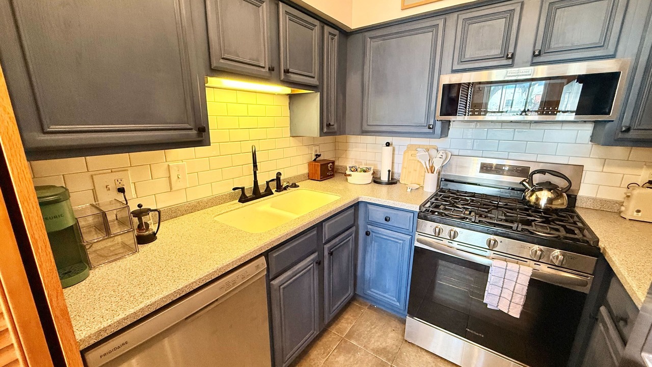 Photo of Kitchen in Metropolitan