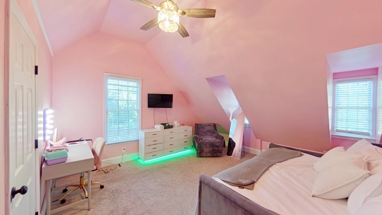 Photo of Bedroom in Evans