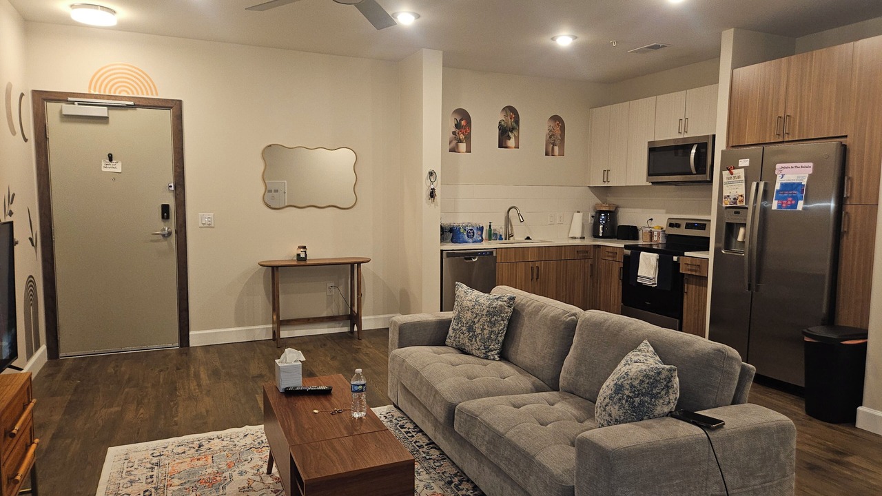 Photo of Livingroom in Eighth Avenue
