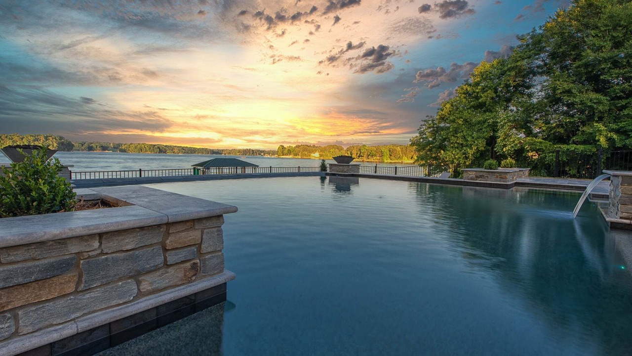 Photo of Outdoor in Lake Norman of Catawba