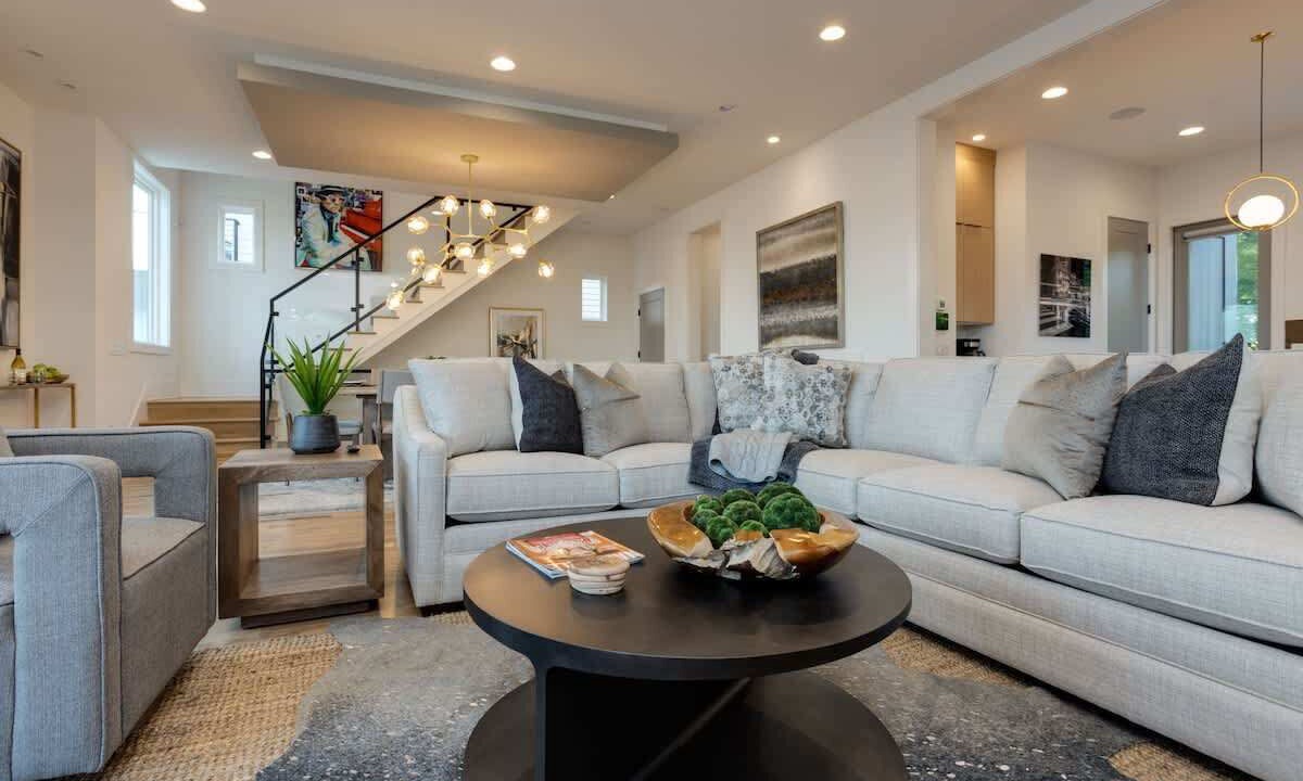 Photo of Livingroom in Talbot's Corner