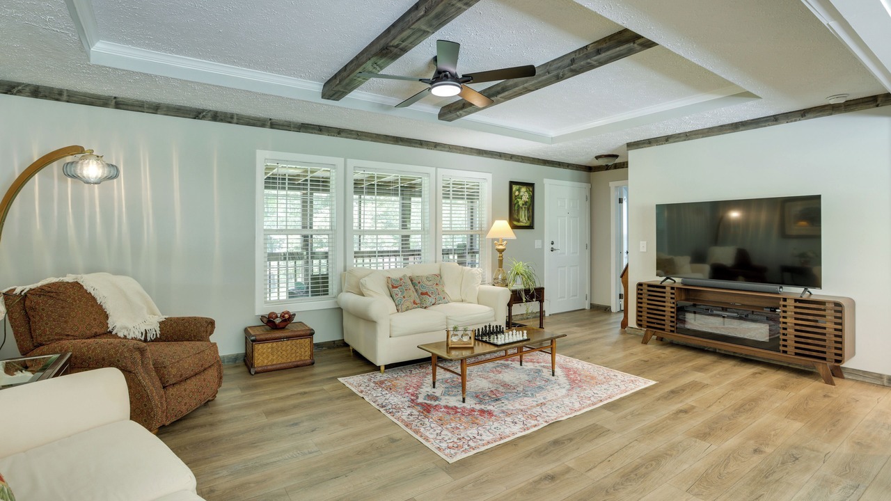 Photo of Livingroom in Cook Springs