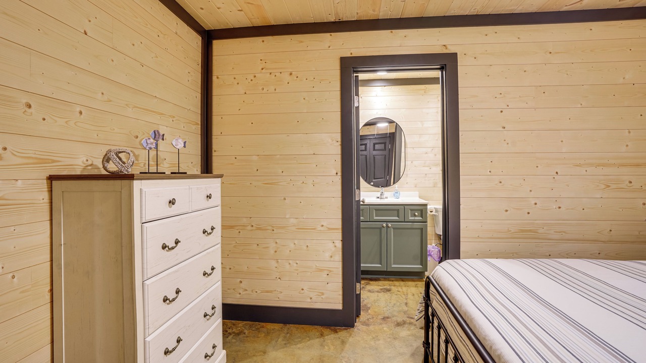 Photo of Bedroom in Murray