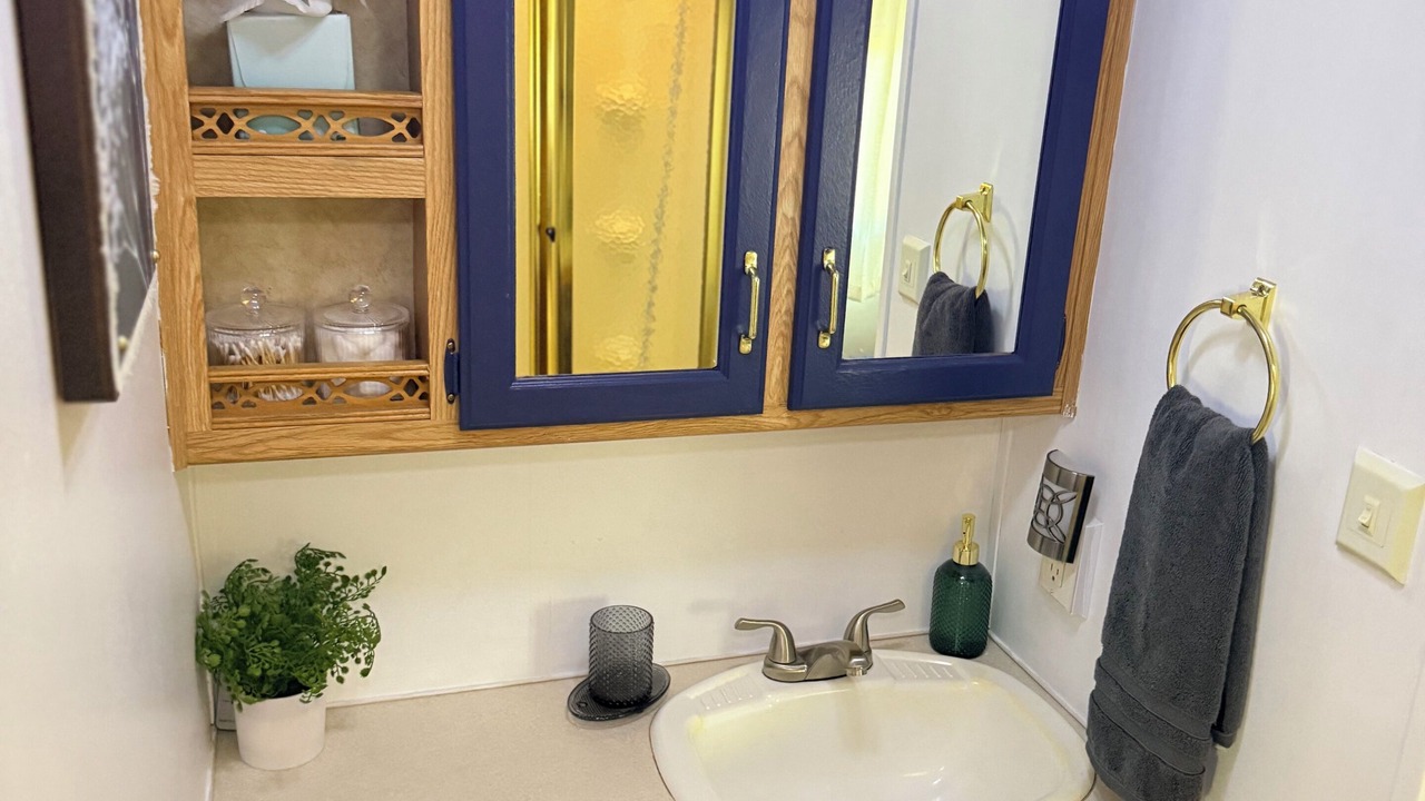 Photo of Bathroom in Decaturville