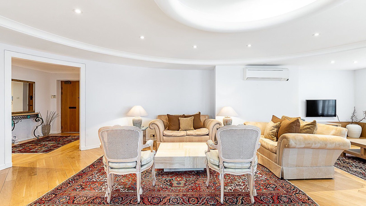 Photo of Livingroom in South Hampstead