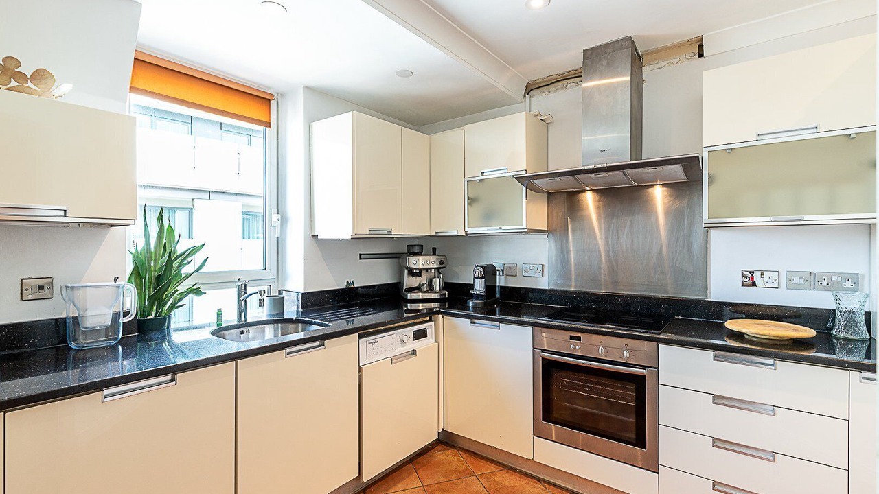 Photo of Kitchen in South Hampstead