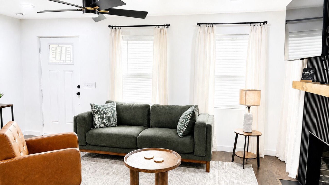 Photo of Livingroom in Sylvania