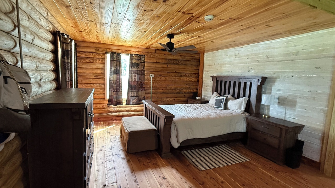 Photo of Bedroom in Waynesboro