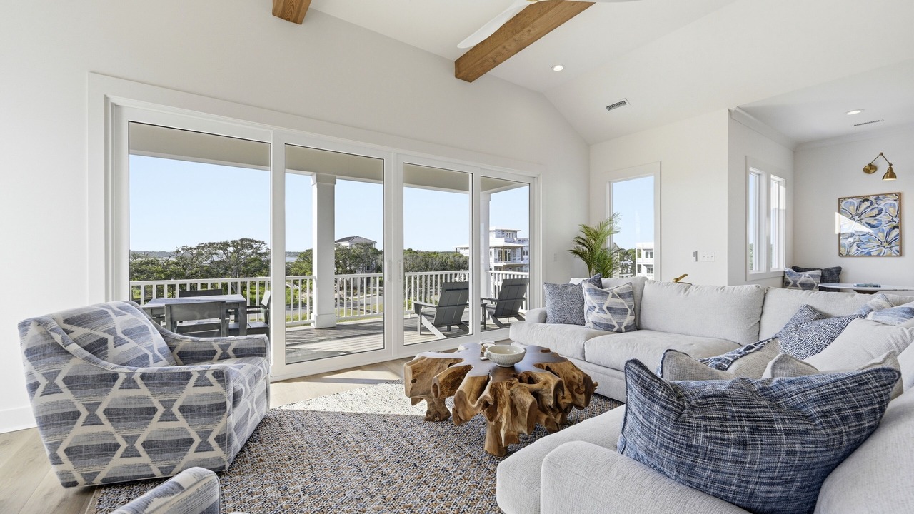 Photo of Livingroom in Surf City