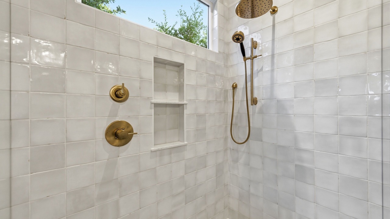 Photo of Bathroom in Surf City