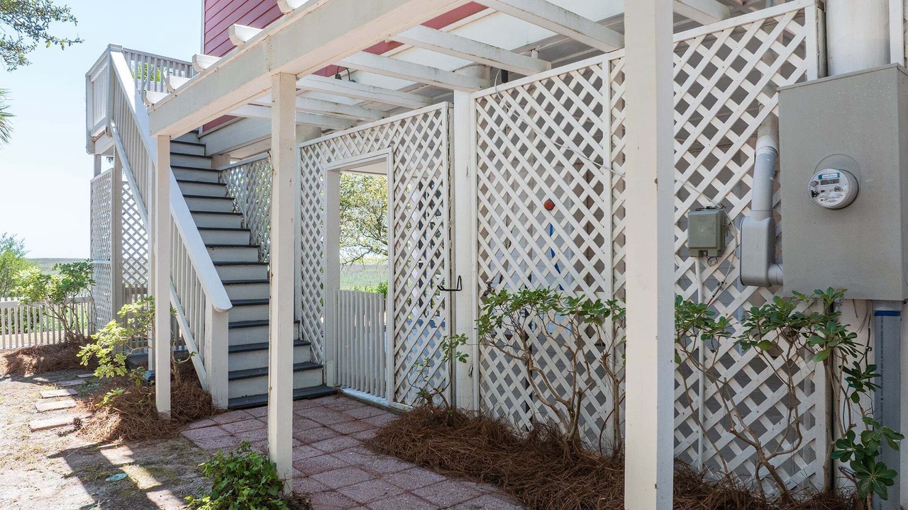 Photo of Outdoor in Oceanmarsh Subdivision