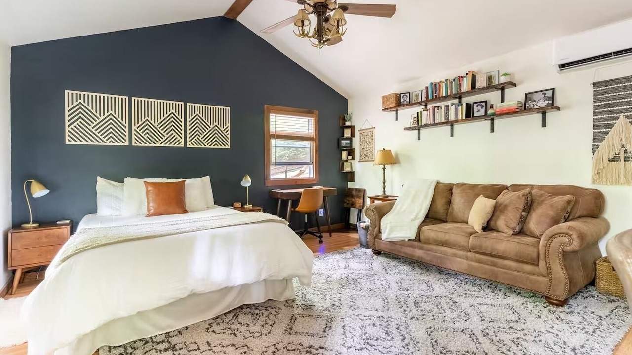 Photo of Bedroom in Piney Creek