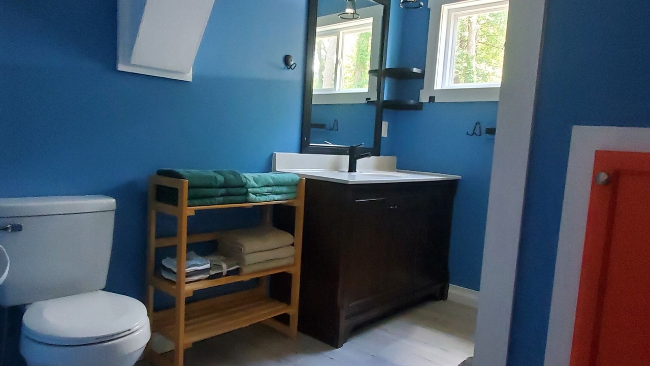 Photo of Bathroom in Deep Run