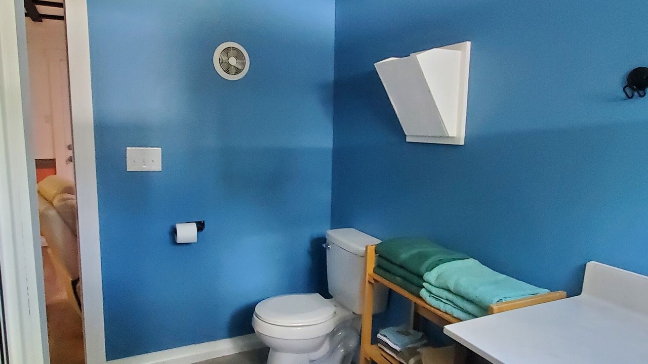 Photo of Bathroom in Deep Run