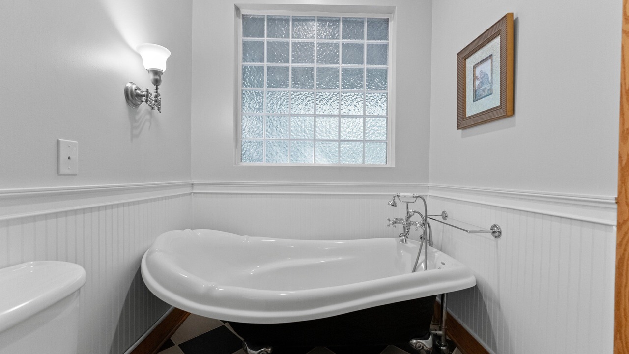Photo of Bedroom in Sherrills Ford