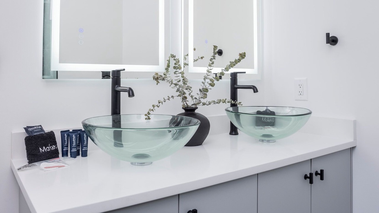 Photo of Bathroom in Haynes Area