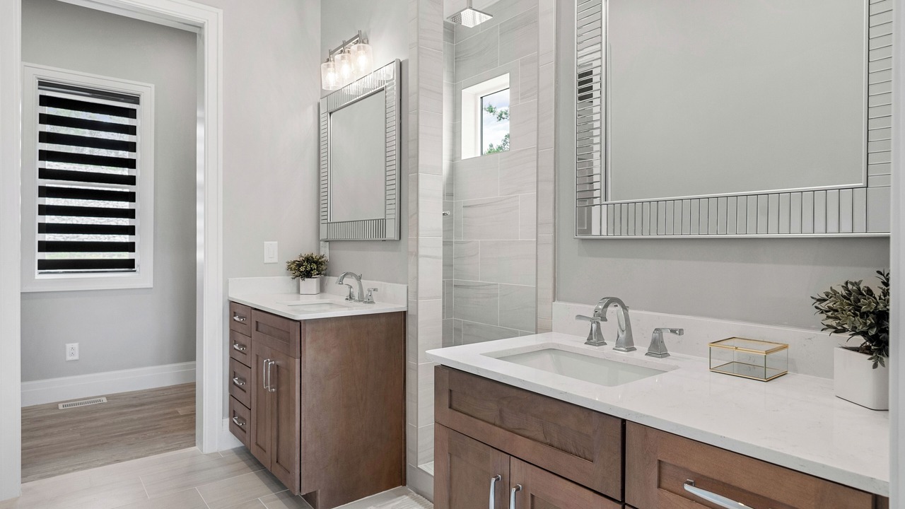 Photo of Bathroom in Seneca