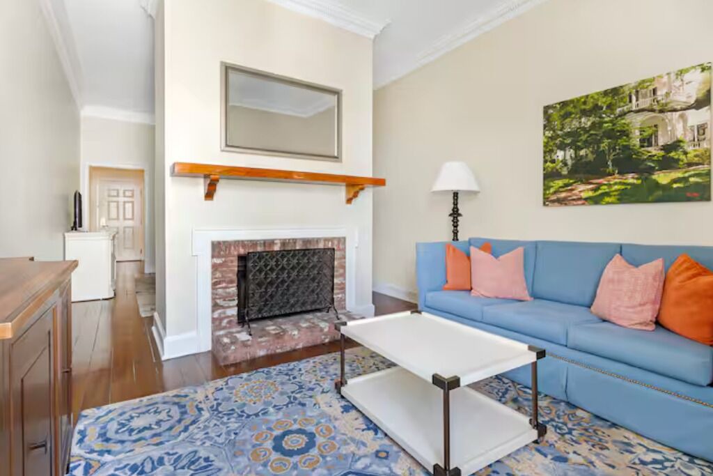 Photo of Livingroom in French Quarter