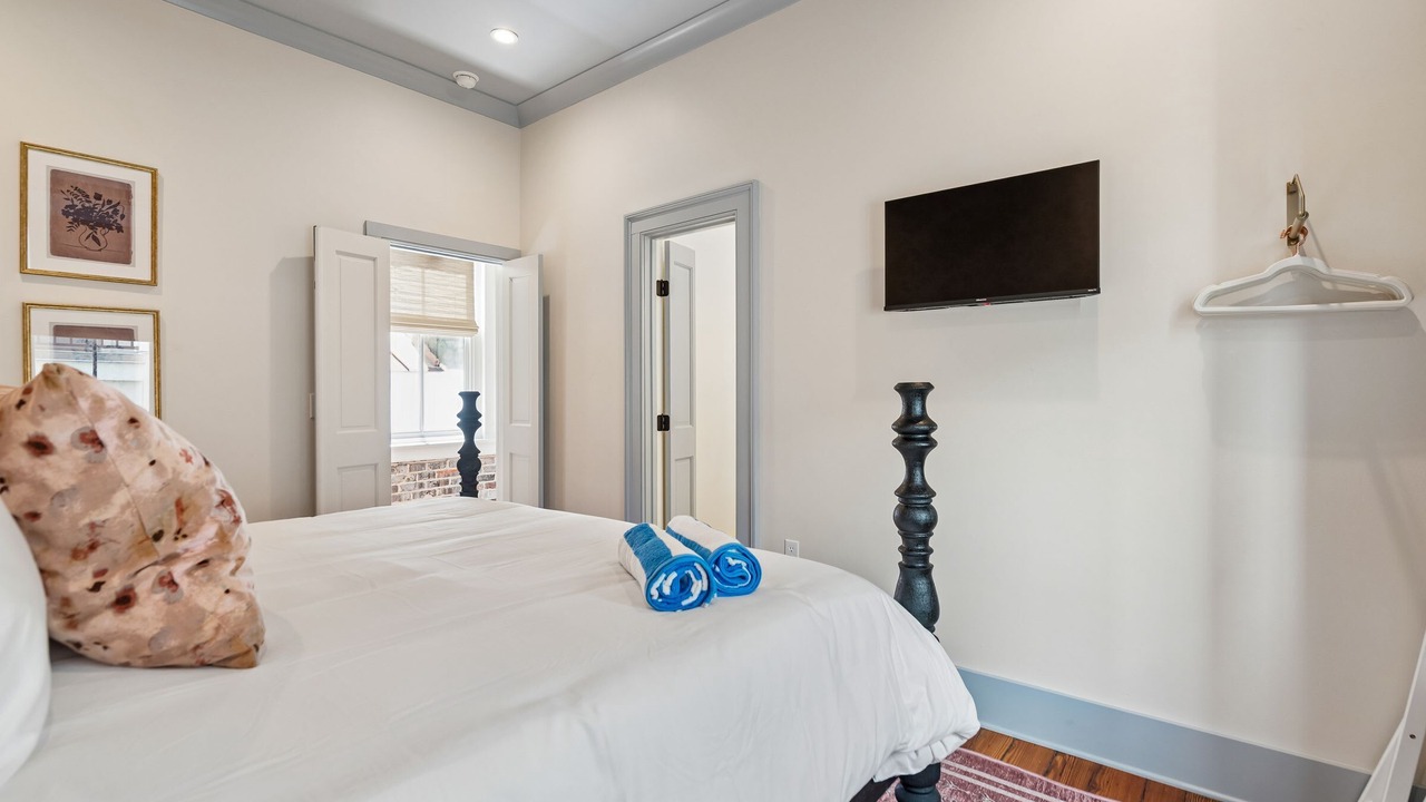 Photo of Bedroom in Charleston Historic District