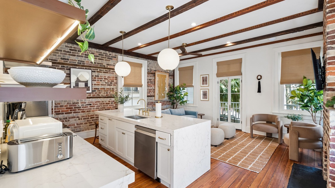 Photo of Kitchen in Charleston Historic District