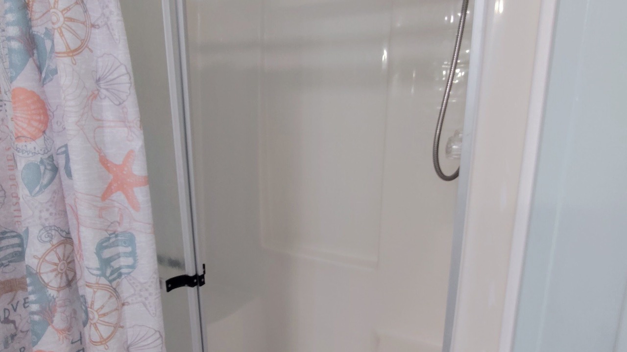 Photo of Bathroom in Harkers Island