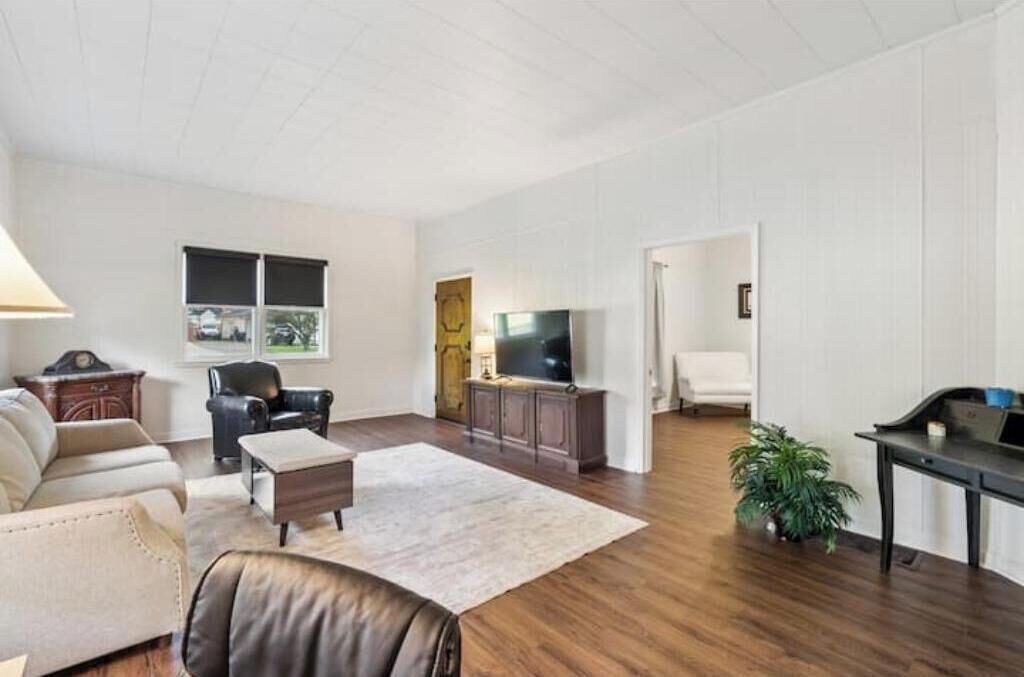 Photo of Livingroom in Leeds