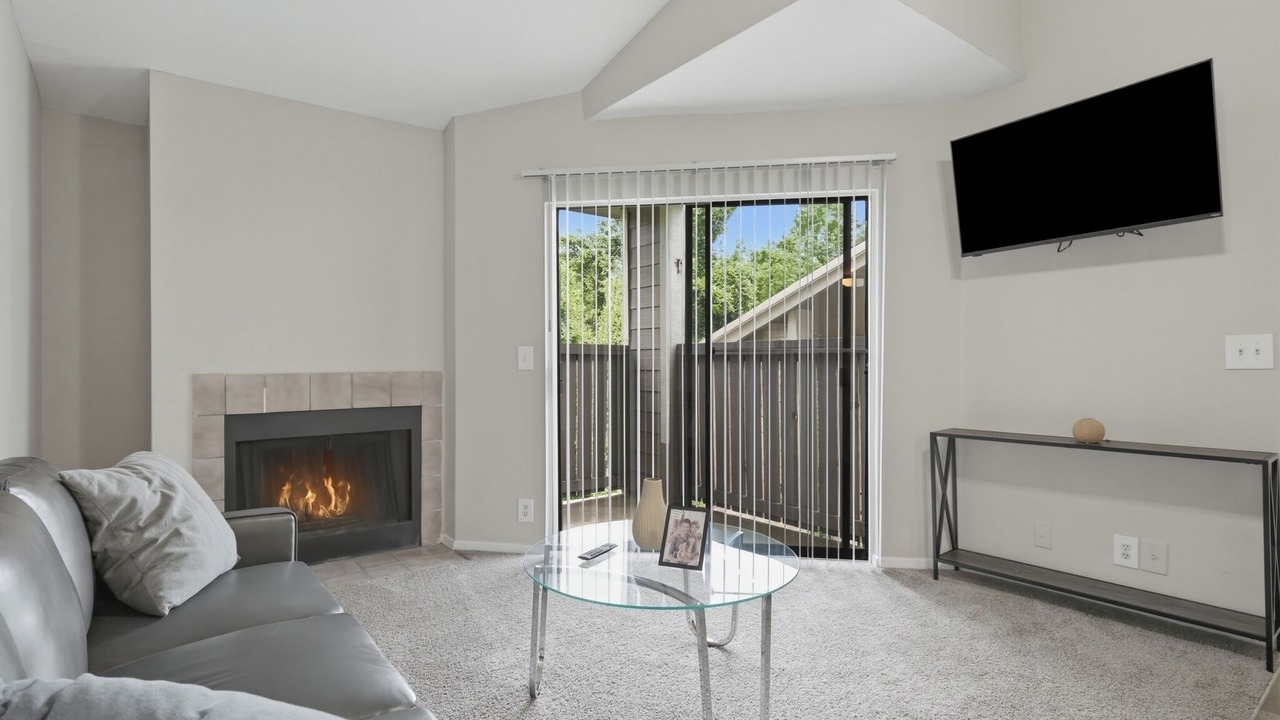 Photo of Livingroom in Donelson