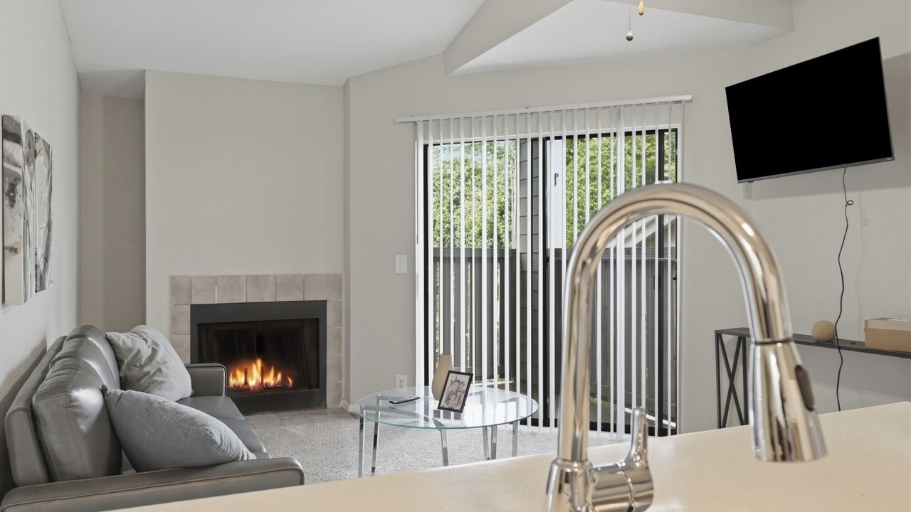 Photo of Livingroom in Donelson