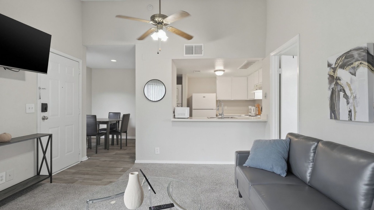 Photo of Livingroom in Donelson