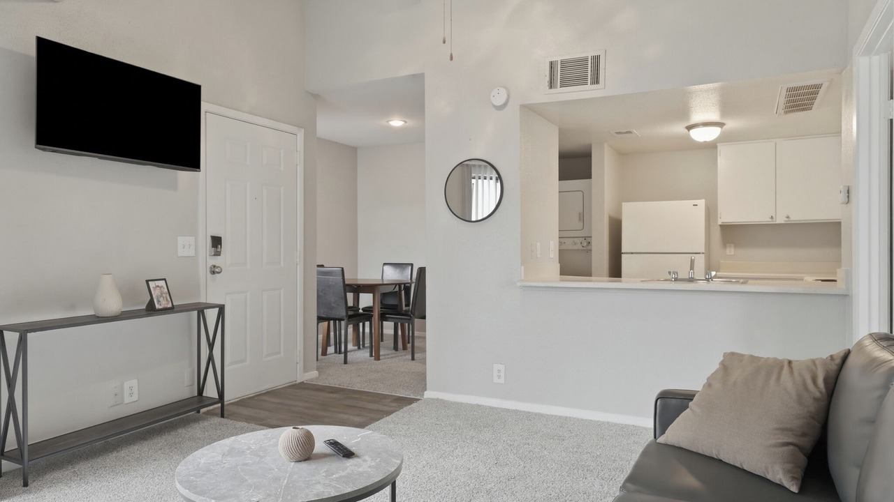 Photo of Livingroom in Donelson