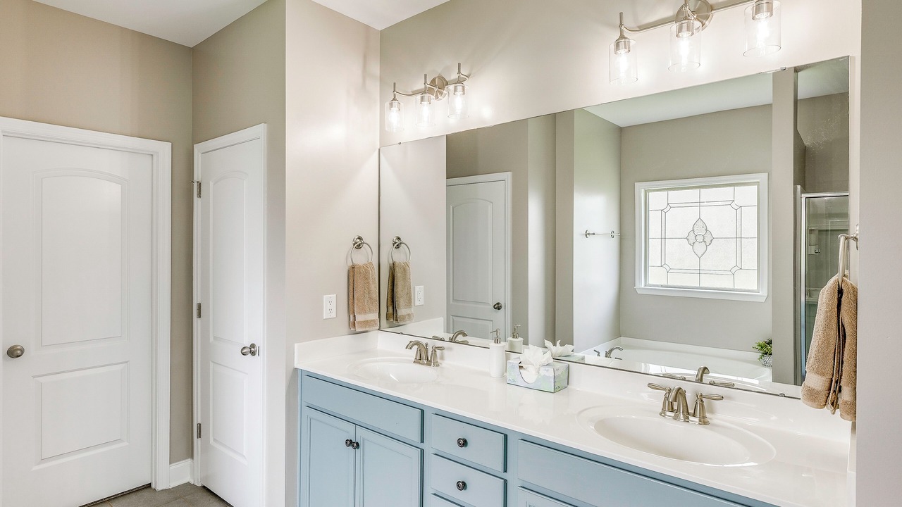 Photo of Bathroom in Meridianville