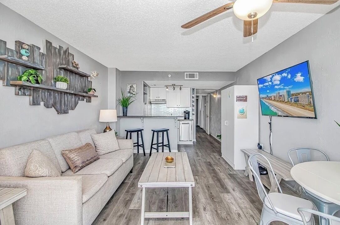 Photo of Livingroom in Myrtle Beach