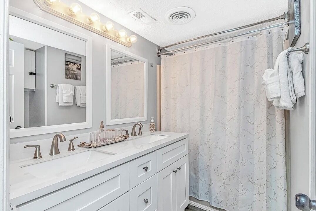 Photo of Bathroom in Myrtle Beach
