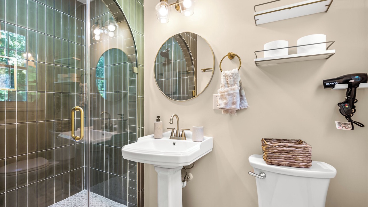 Photo of Bathroom in Northeast Raleigh