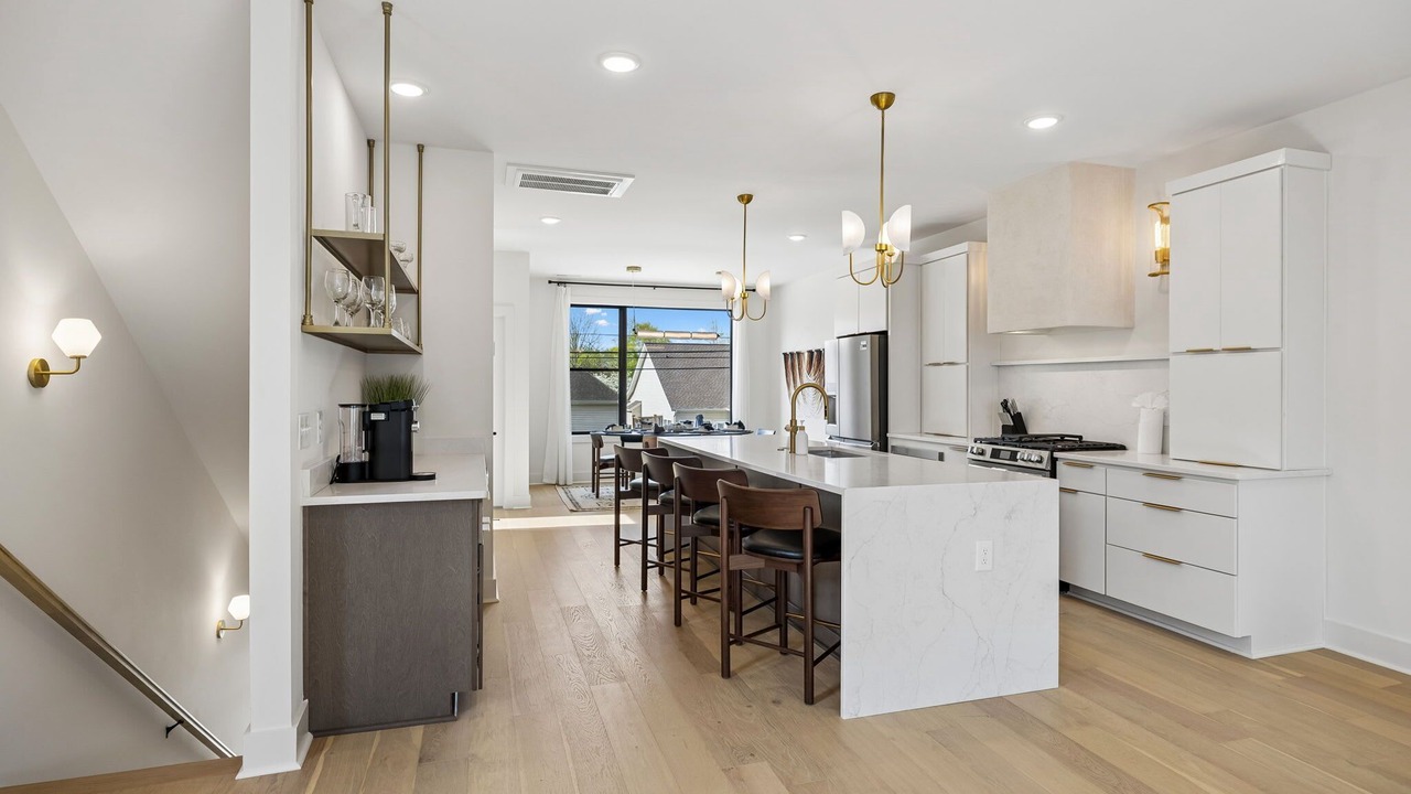 Photo of Kitchen in Hurwood Heights