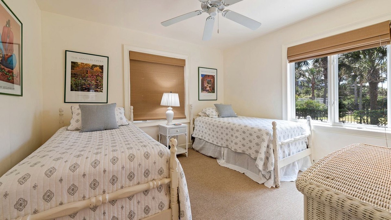 Photo of Bedroom in Debordieu Colony