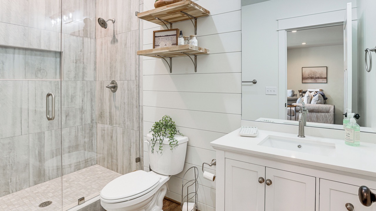 Photo of Bathroom in Shelby