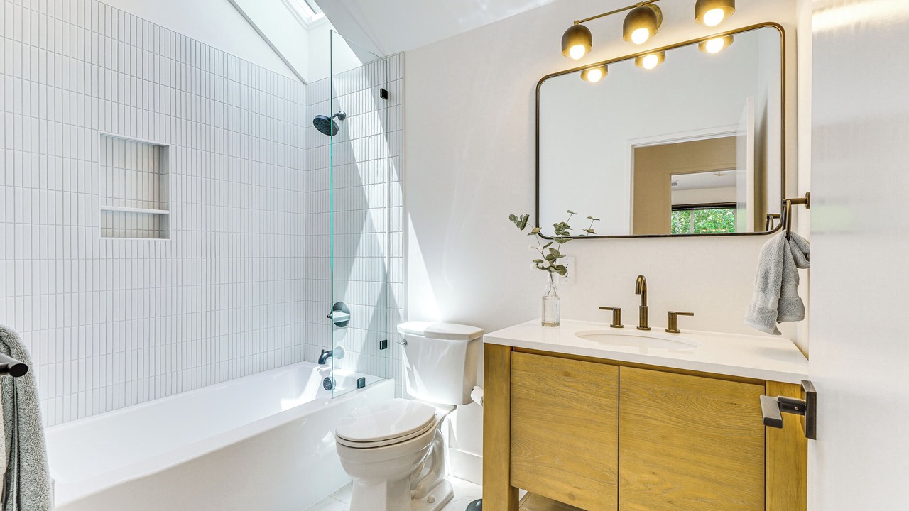 Photo of Bathroom in Hillsborough