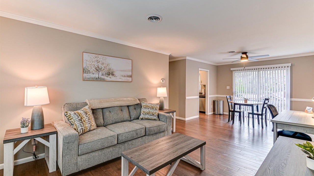 Photo of Livingroom in Summerville