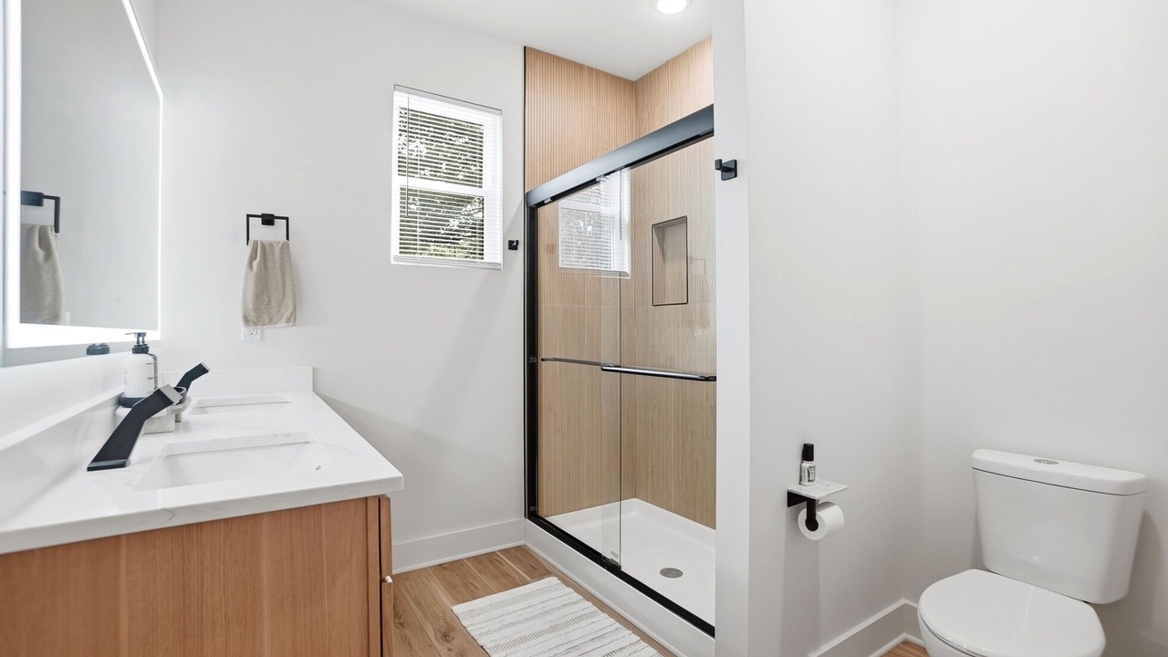 Photo of Bathroom in Kannapolis